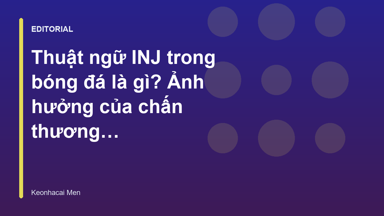 Cầu thủ bóng đá bị chấn thương trên sân cỏ